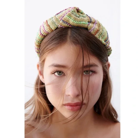 Zara | Accessories | Zara Woven Knotted Headband | Poshmark display picture 2